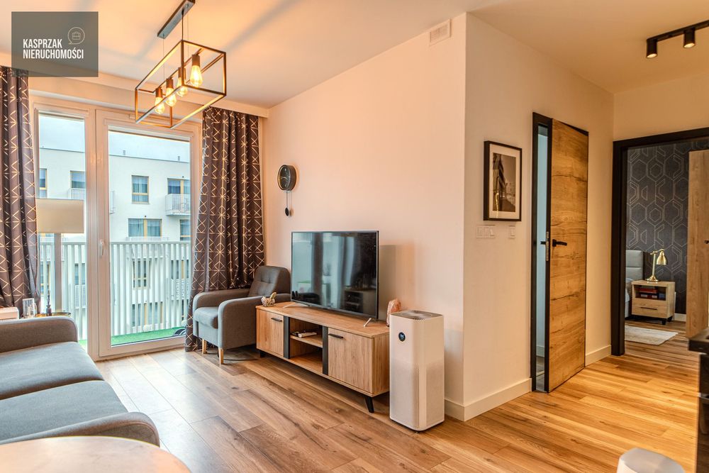 Braniborska - Smart TV 49' - Klima - Parking - 3 pokoje od listopada