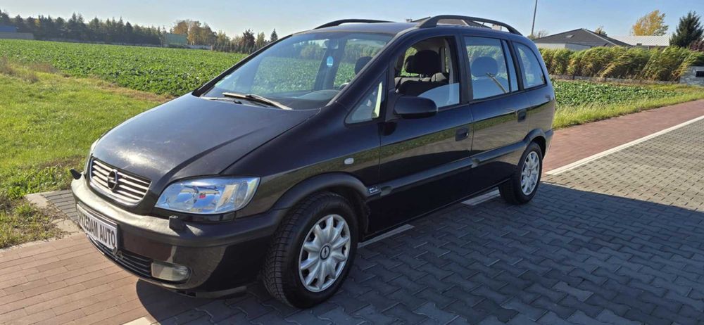 Opel Zafira 1.8LPG 2003r 7 osobowa klima grzane fotele