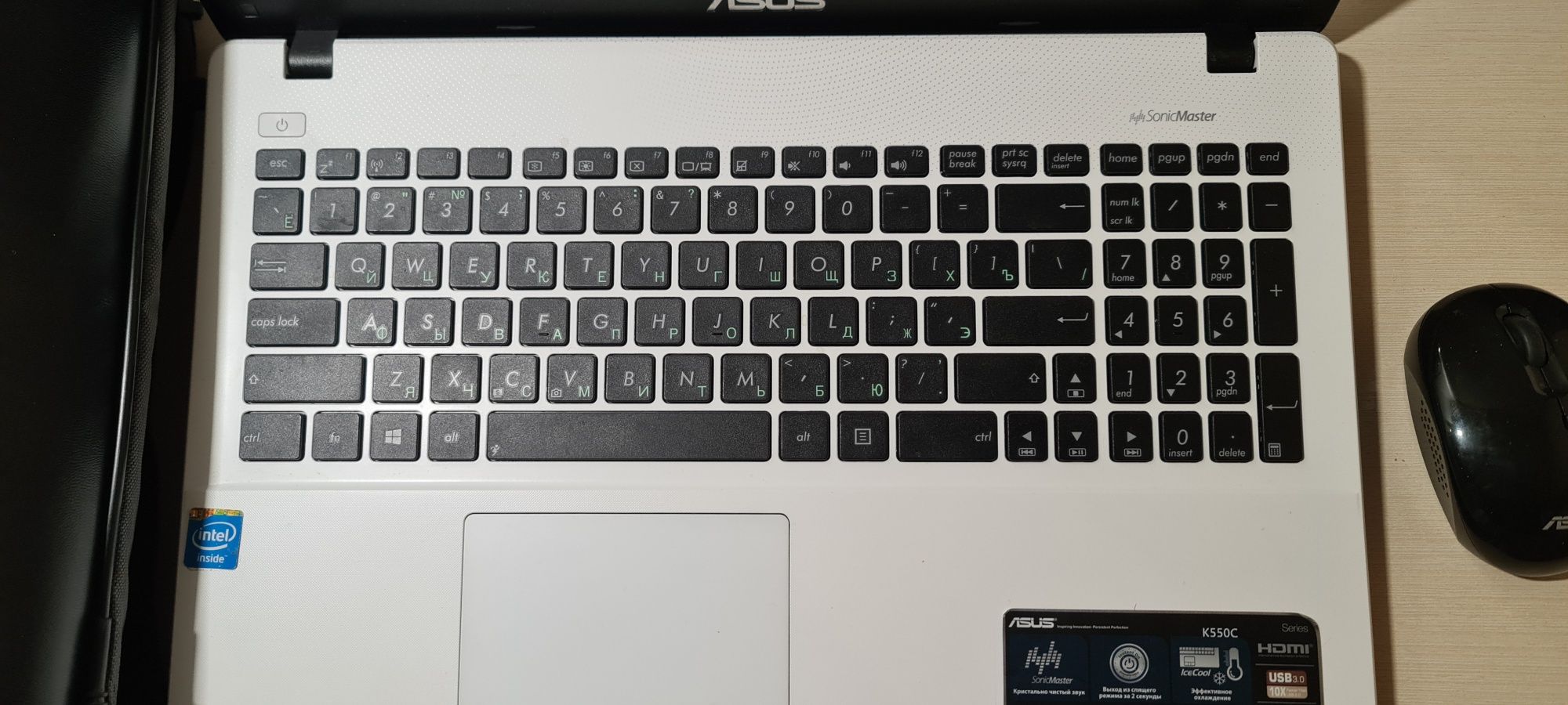 Ноутбук ASUS K550C