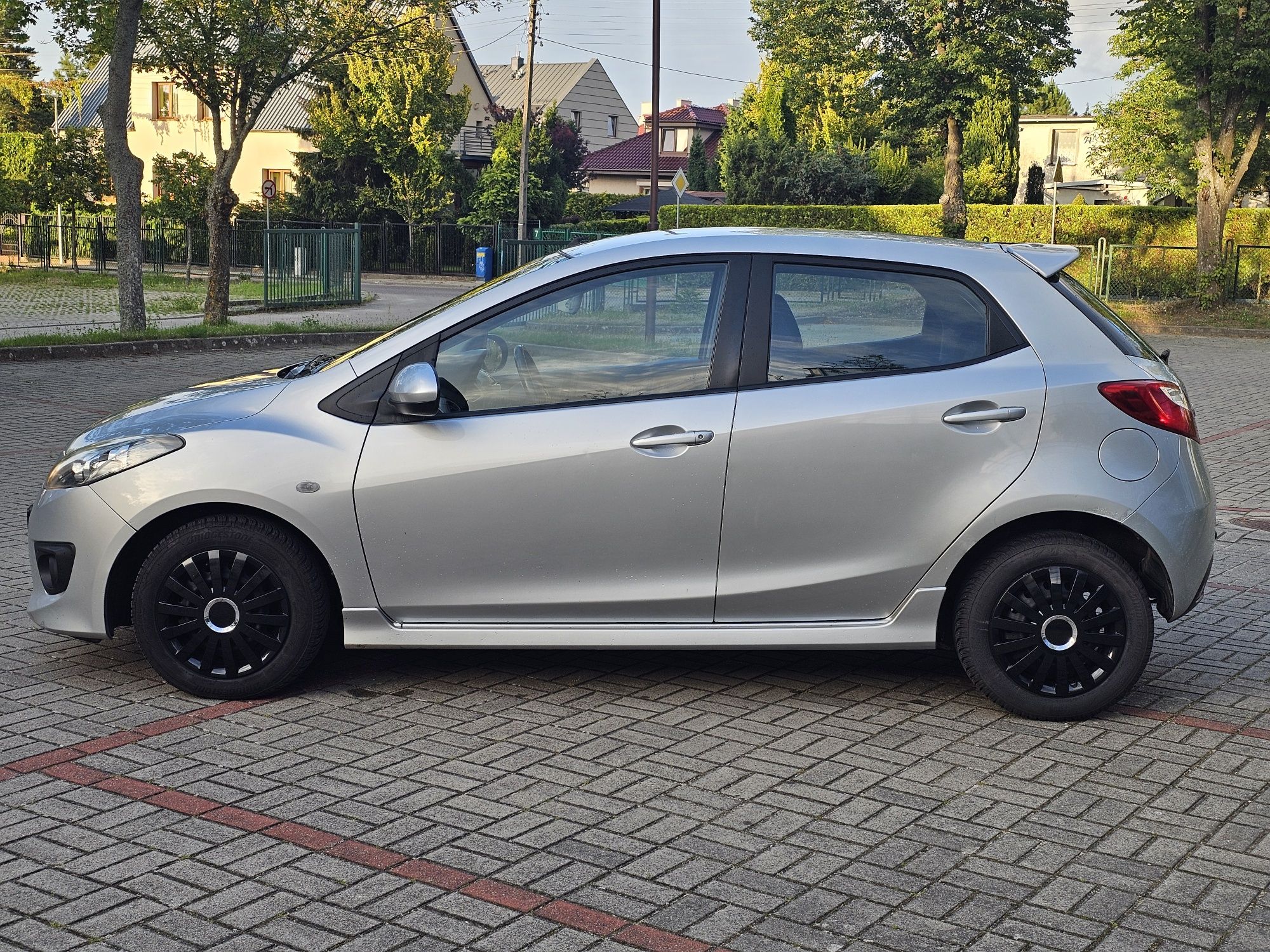 Zdrowa Zadbana/ Mazda 2/ 2010r/ 5 Drzwi/ Klimatyzacja/