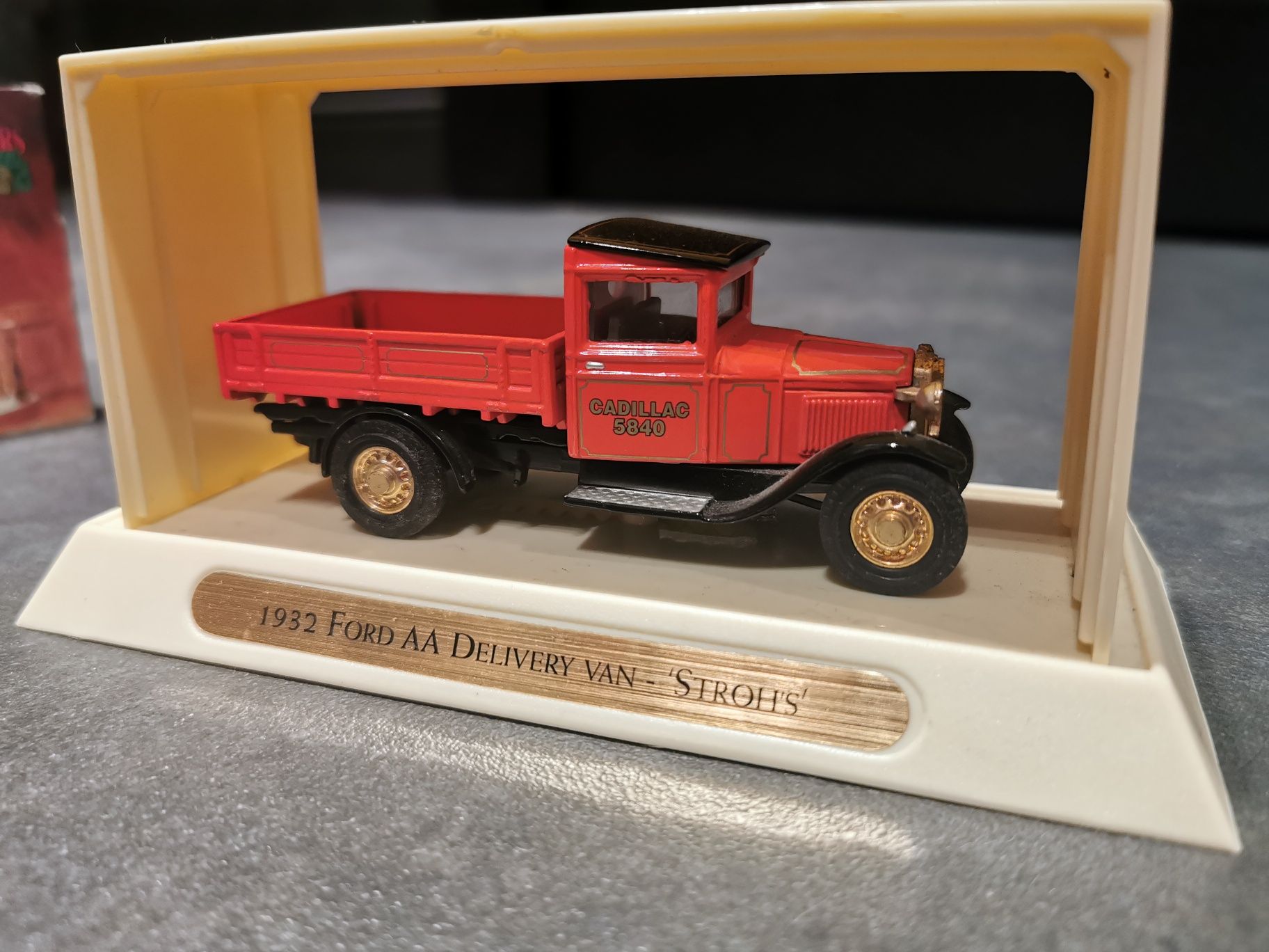 Ford AA Delivery Van Strohs Matchbox Models of Yesteryear