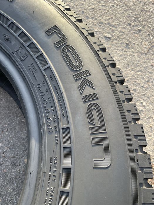 225/75 R16C 121/120R Nokian (Фінляндія) 2шт./ 2024 рік.