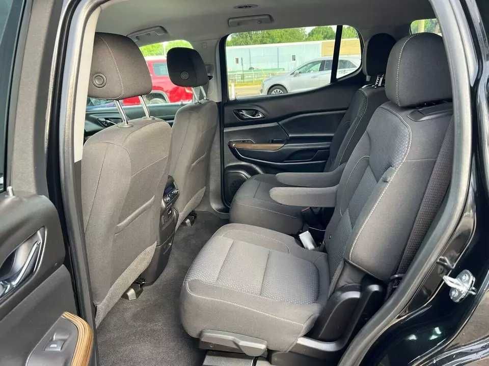 2020 GMC Acadia SLE