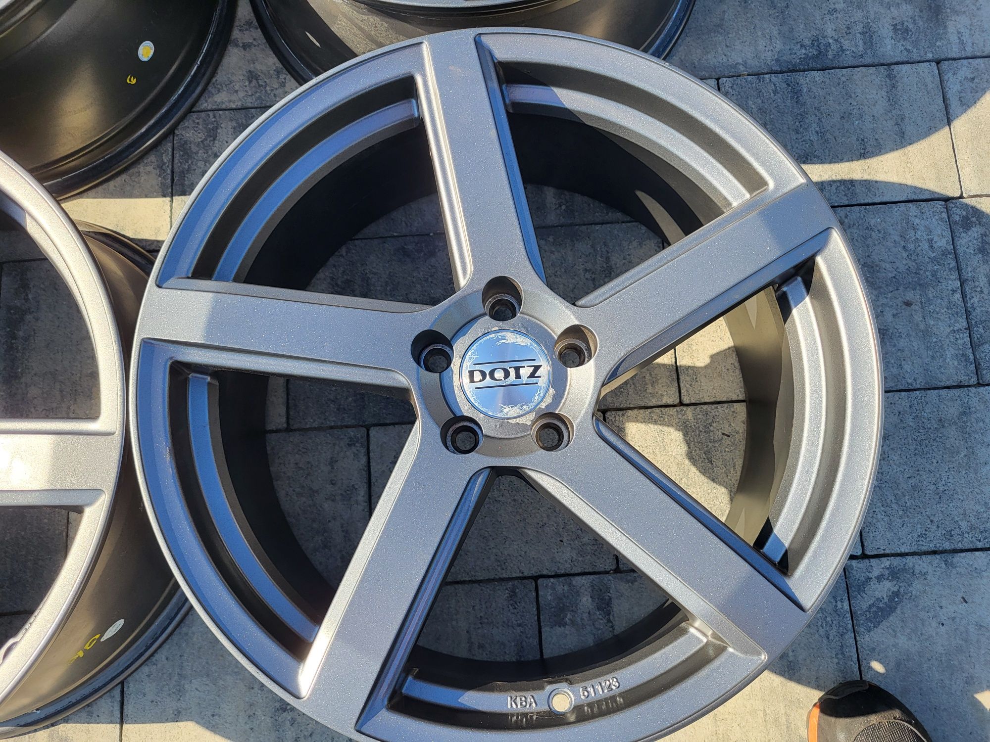 Alufelgi 19" 5x112 ET35 Audi A4 A6 A5 Q5 VW Passat Mercedes Benz !