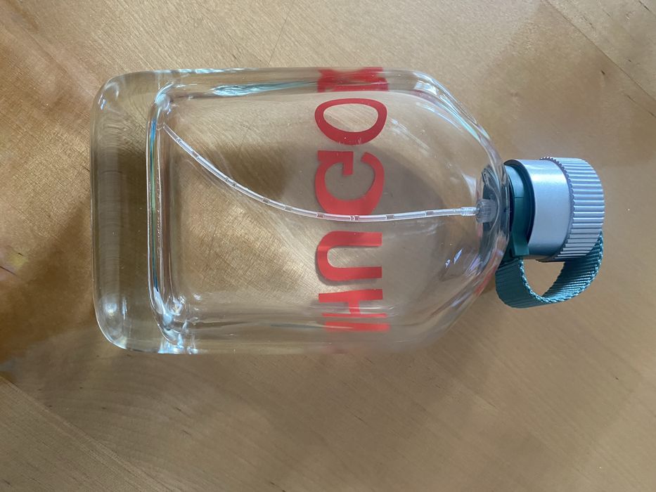 Flakon po perfumach Hugo 200 ml