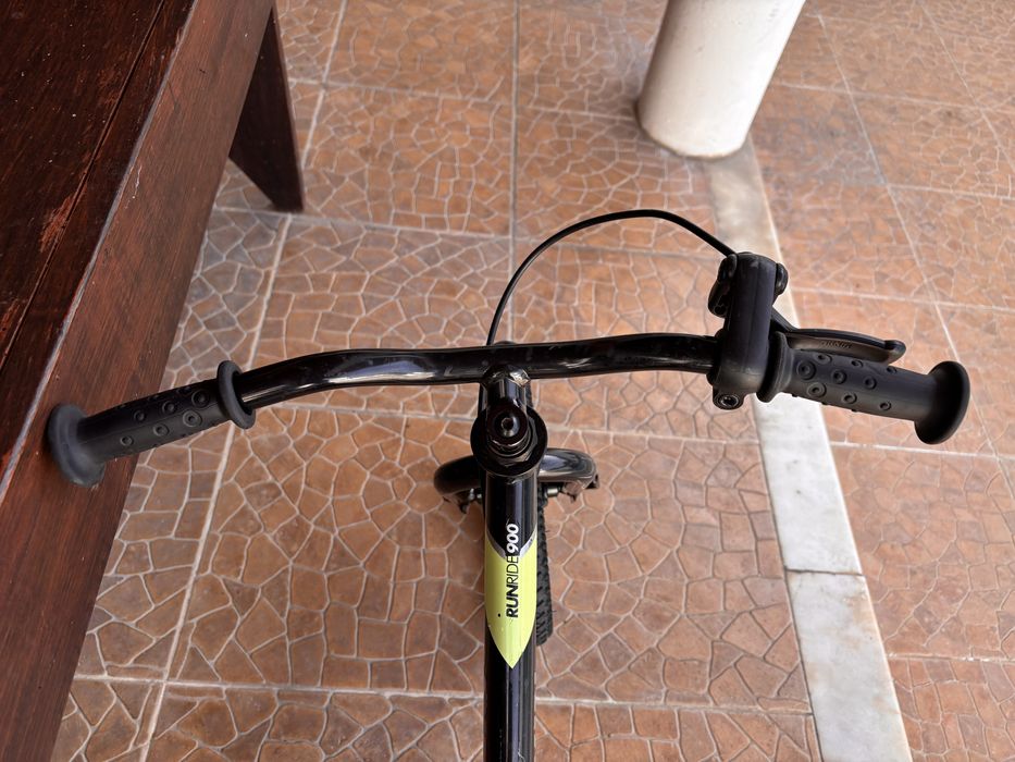 Bicicleta Criança sem Pedais BTWIN Runride 900 Usada