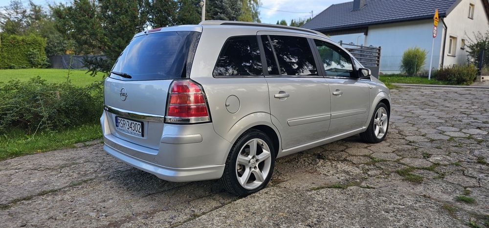 Poszanowana Zafira B 1.8lpg 140km Cosmo! Bez rdzy! Okazja !!