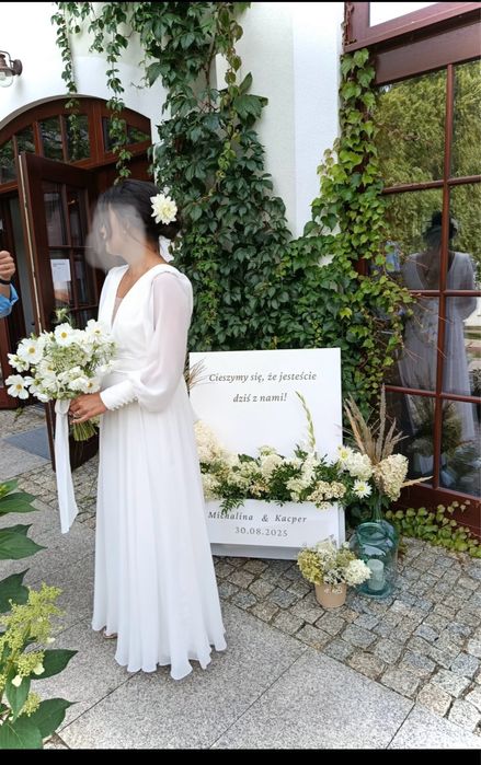 Tablica powitalna z miejscem na kwiaty stojak wesele ślub dekoracja