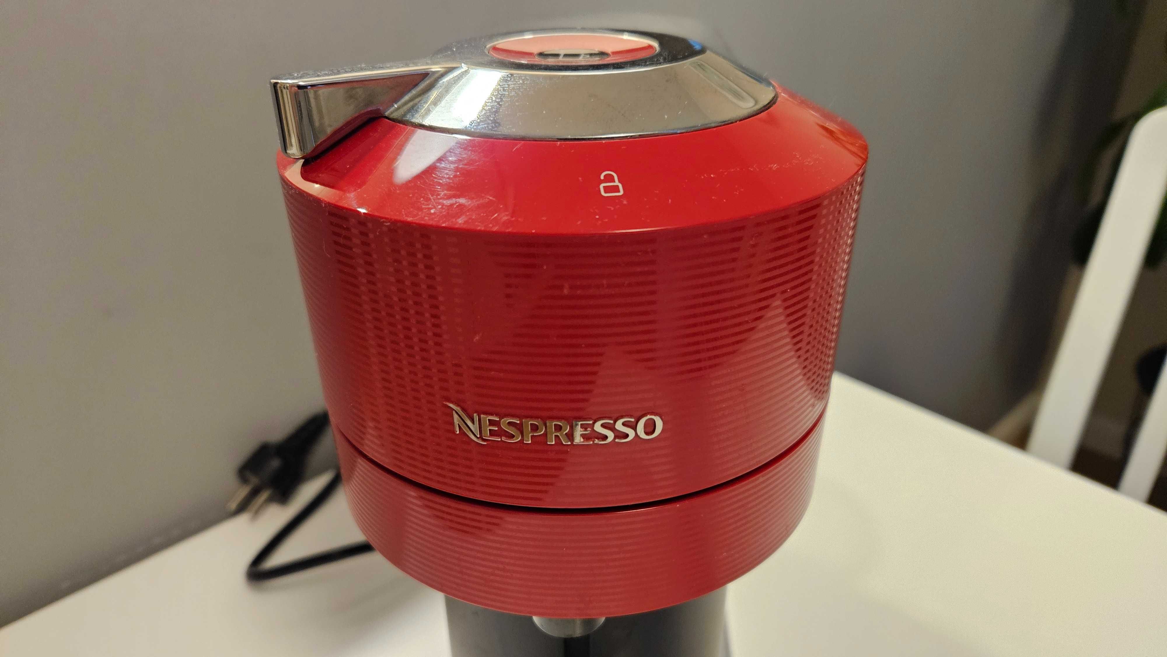 Ekspres Nespresso Vertuo KRUPS XN910 - stan BDB