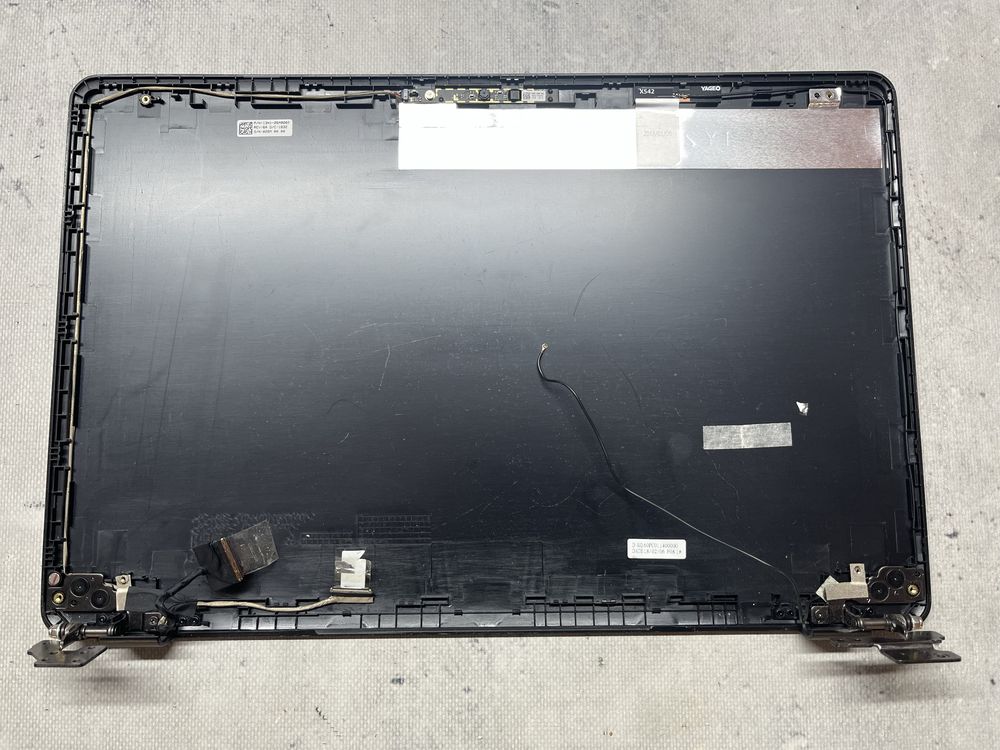 Klapa Ramka Zawiasy Asus R542U