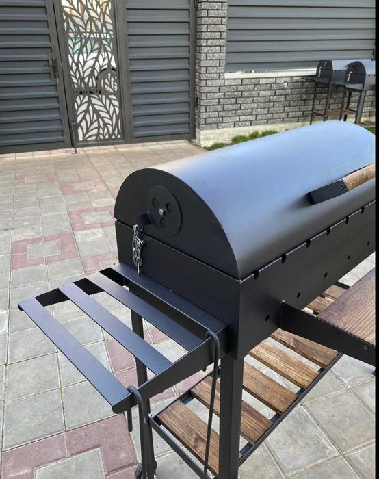 Мангал з кришкою для барбекю метал 5 мм на 13 шампурів на колесах