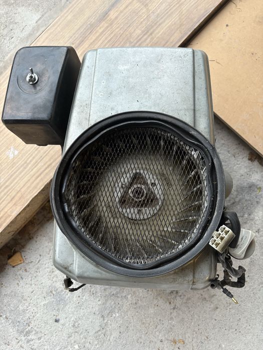 Silnik Honda 13hp do traktorka kosiarki