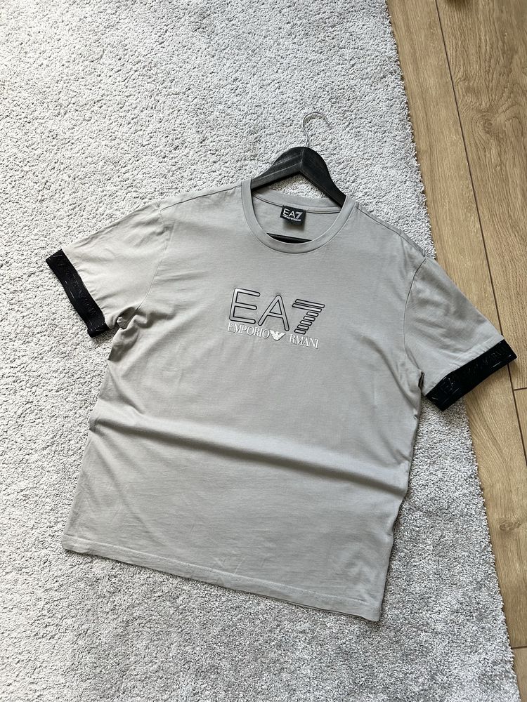 Футболка Emporio Armani чоловіча