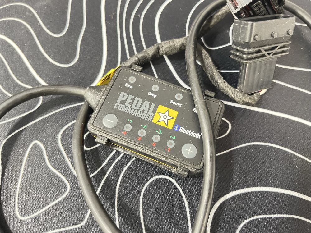 Pedal Commander для Dodge Dart