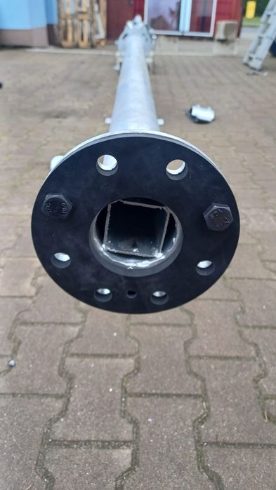 Maszt, słup,  uchwyty do elektrowni wiatrowej