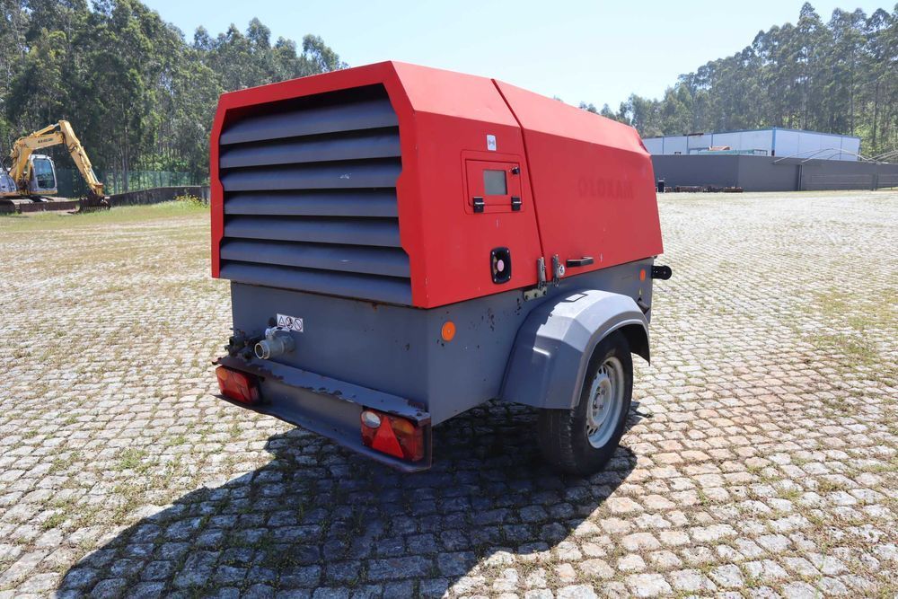 2017 Atlas Copco XATS138 Compressor de Ar Rebocável