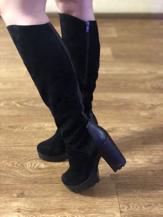 Замшевые сапоги