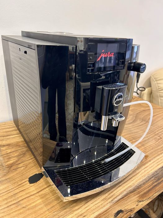 Ekspres do kawy Jura E6