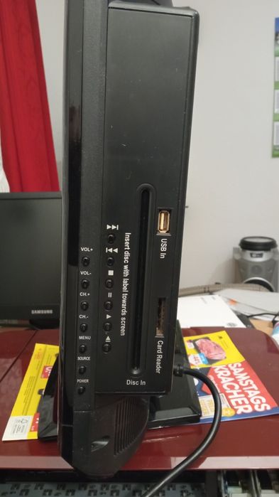 Telewizor Monitor Medion 18" HDMI DVD i pilotem