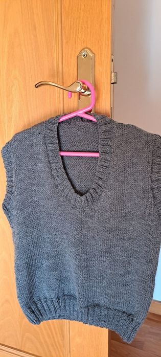 Colete feito à mão