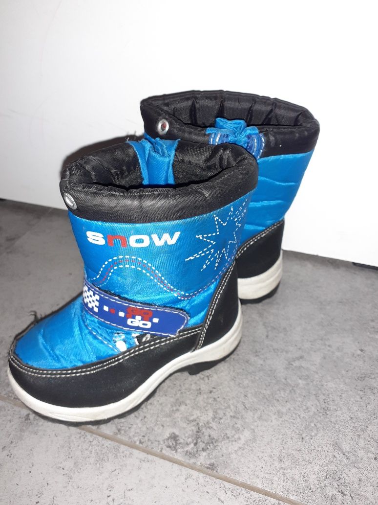 Buty sniegowece 22 jak nowe