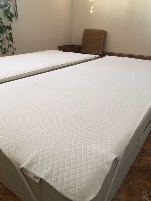 Colchão IKEA 90x200 metros_ 2 unidades