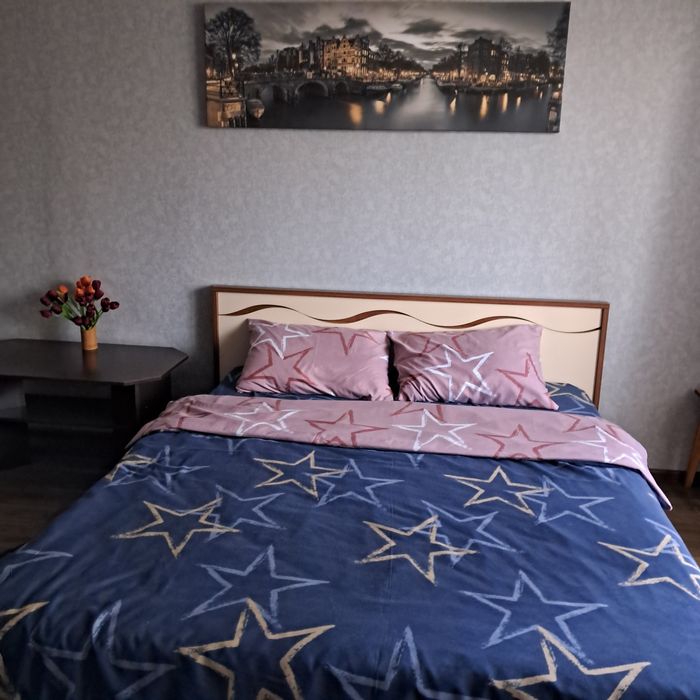 Здам квартиру в центрі подобово