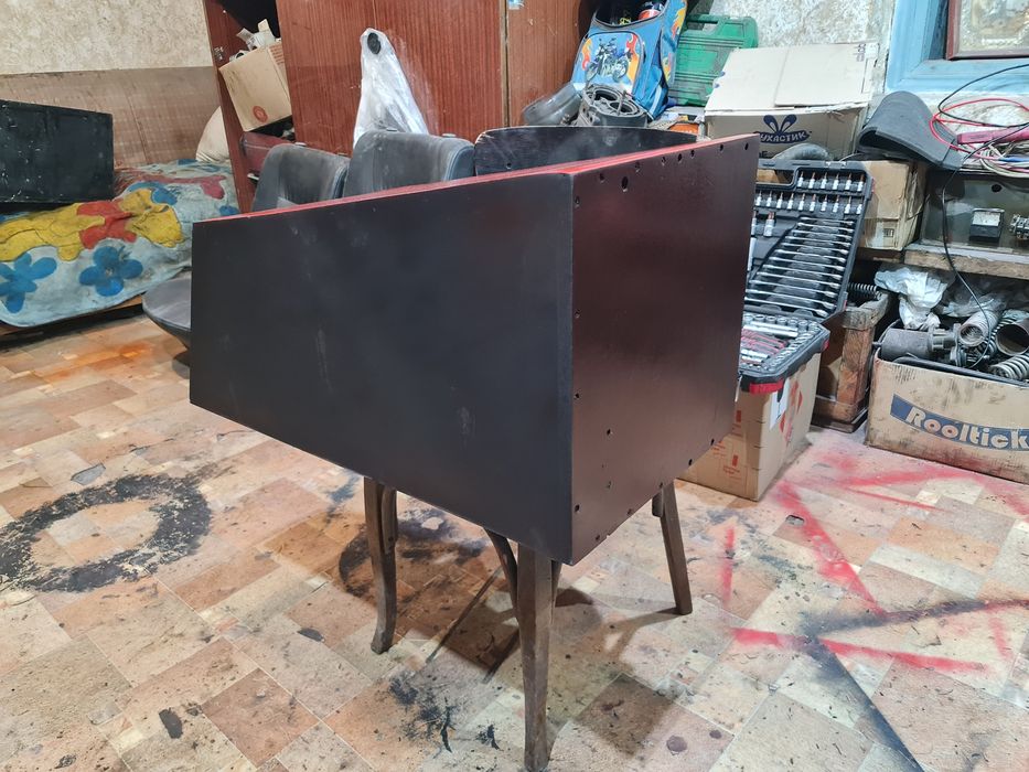 Продам сабвуфер,повний комплект