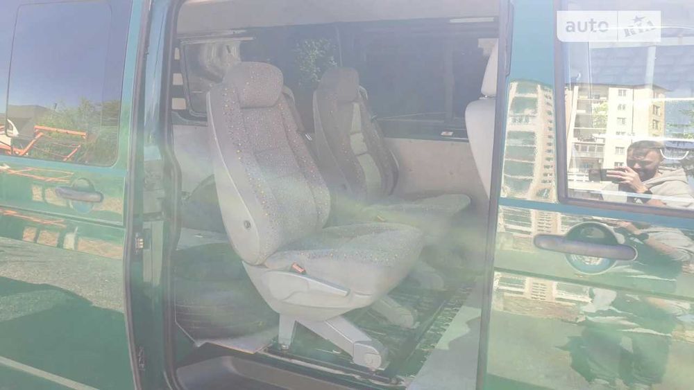 Продам VW T5 2011р. 345тис.км   2.0 TDI