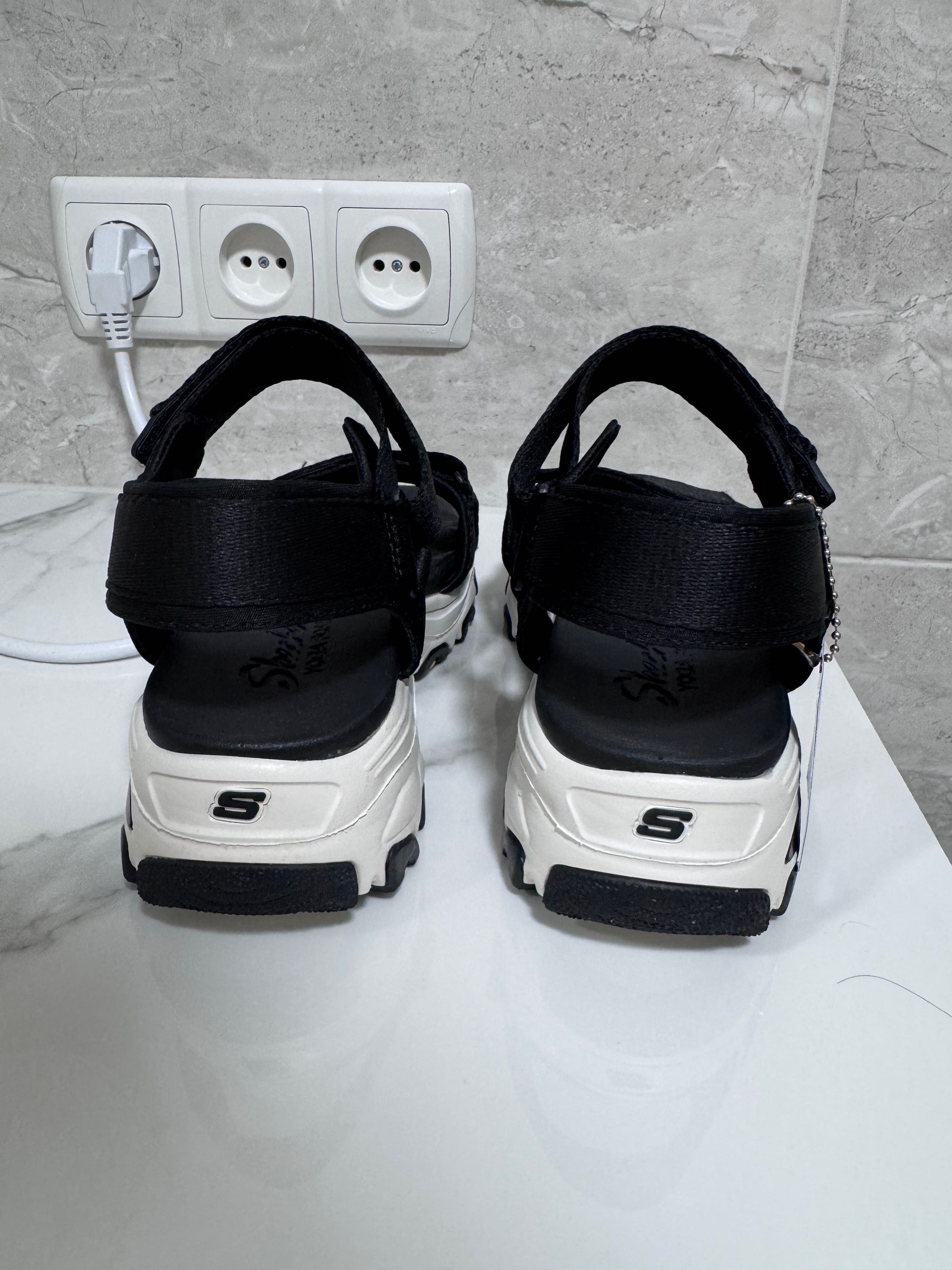 Skechers D’Lites жіночі босоніжки 38 розмір (25 см)