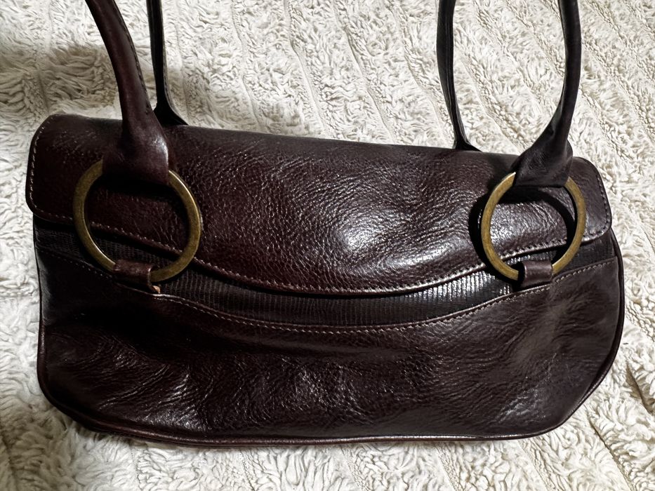 Torebka skórzana brązowa jamnik damska na ramię