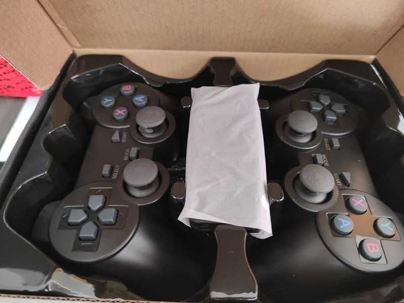NOVO - M8 GameStick 4K Lite + 10.000 Jogos + 2 Comandos - Na Caixa