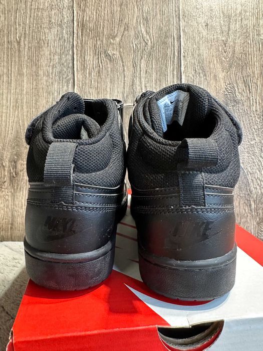 Buty damskie czarne trampki nike court borough mid 2 36,5