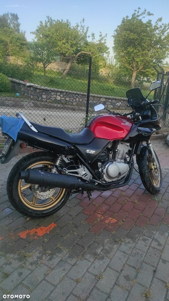 Motocykl Honda CB500