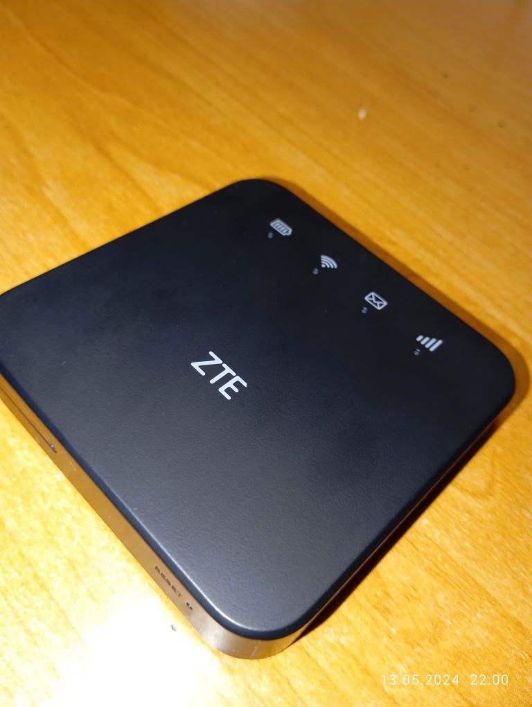 Мобільний Wi-fi роутер ZTE mf-90