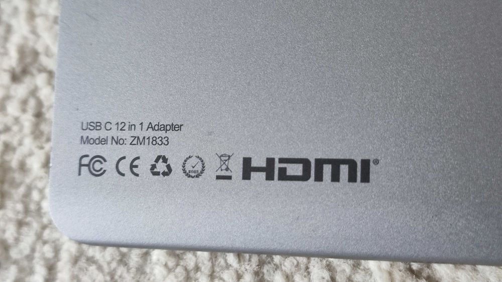 Stacja dokująca adapter HUB 12w1 ZMUIPNG USB C