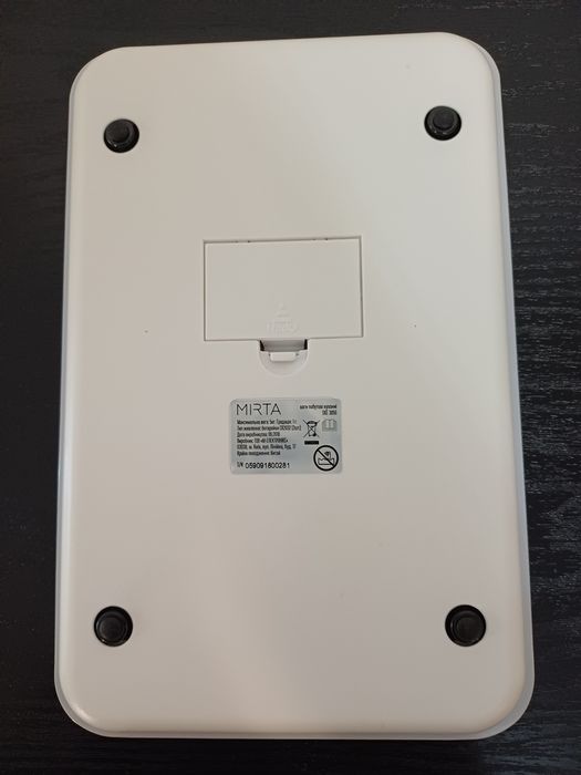 Весы кухонные MIRTA SKE 305G