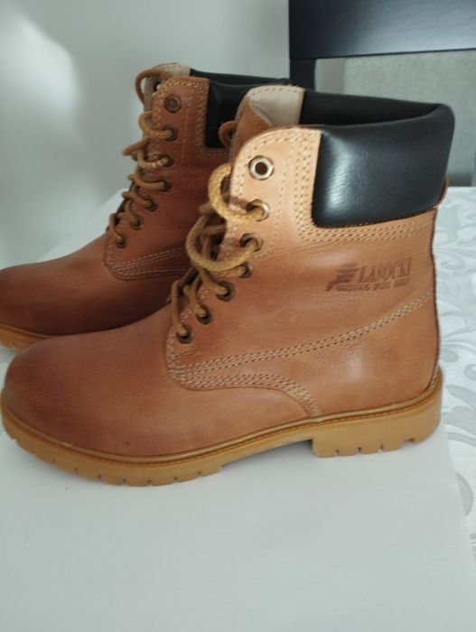 Trapery brązowe męskie ocieplane Lasocki roz 42