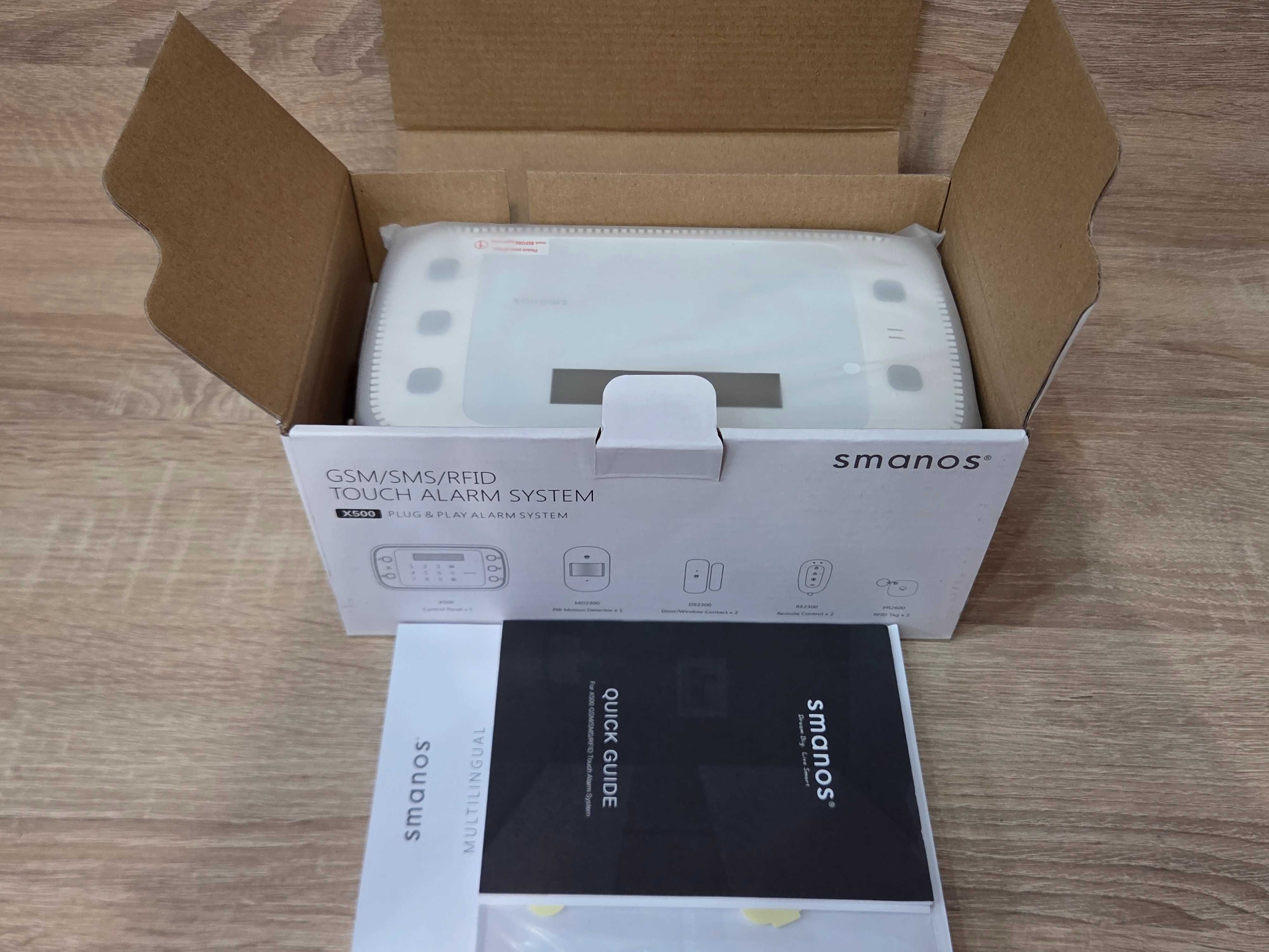 Dotykowy system alarmowy Smanos X500