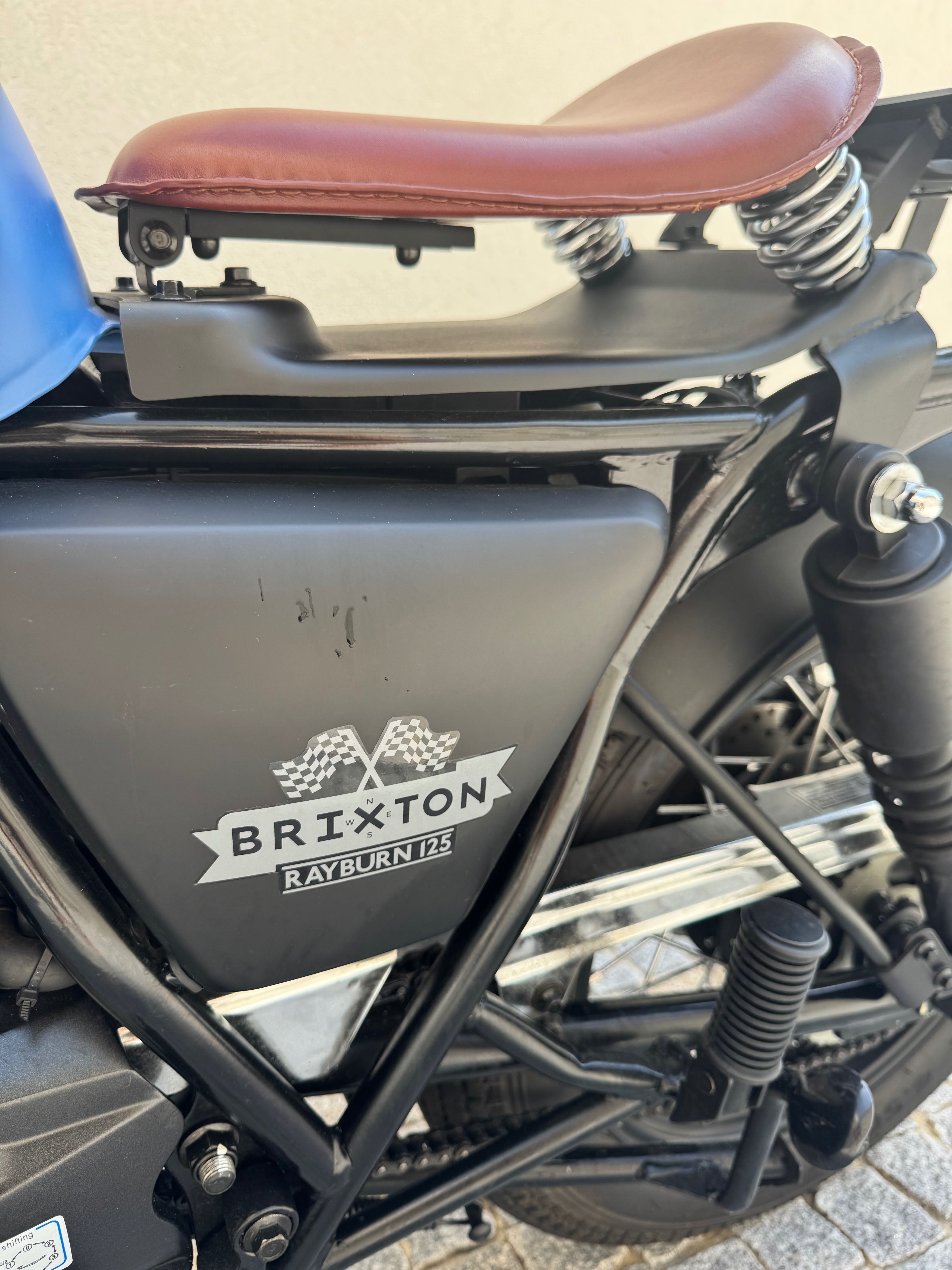 Brixton Rayburn 125 … apenas com 200kms