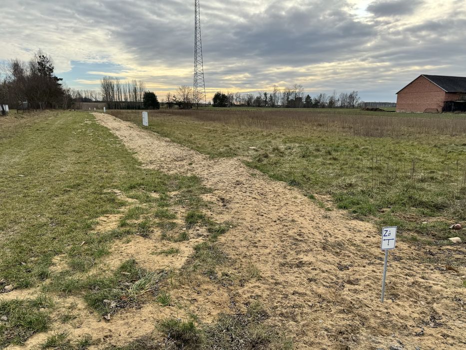 Działki budowlane z WZ, uzbrojone.