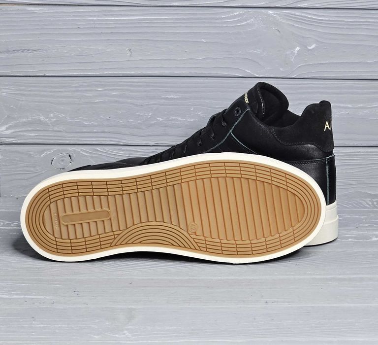 Кожаные зимние мужские черные спортивные ботинки кеды светлая подошва!