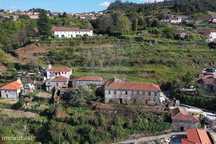 Moradia T5 para venda