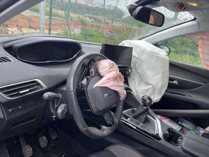 PEUGEOT 3008 II 1.5 BlueHDi 130cv