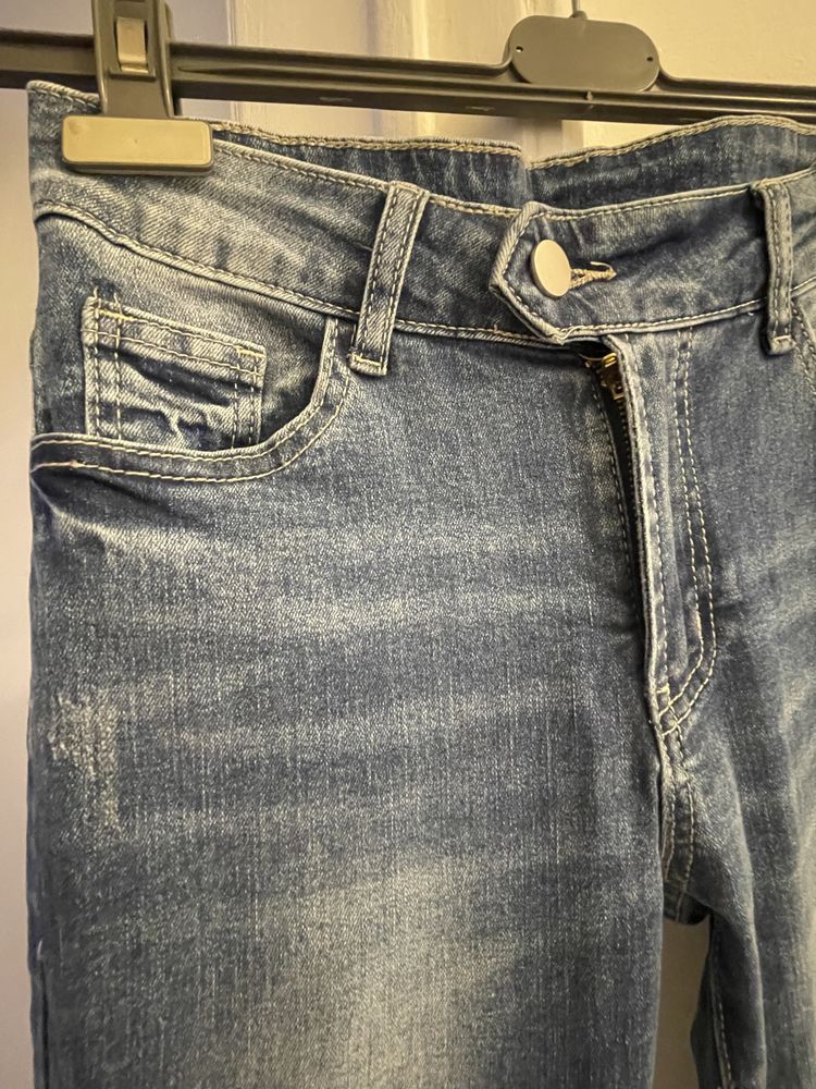 Calça jeans flare