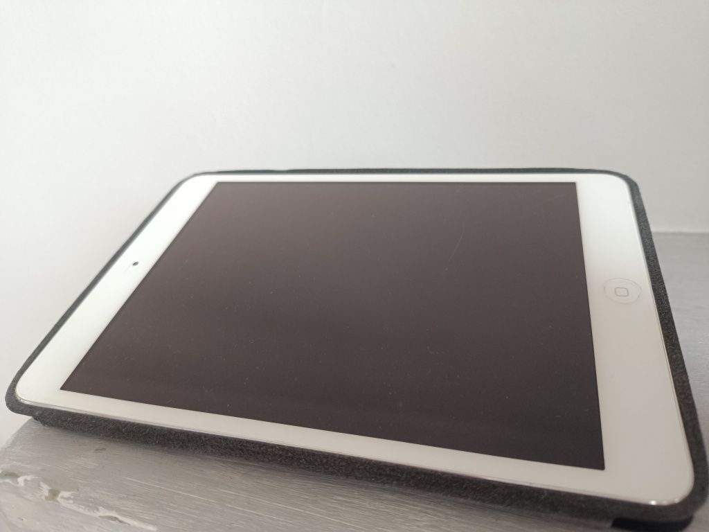 iPad mini 2 7.9" 32GB WiFi