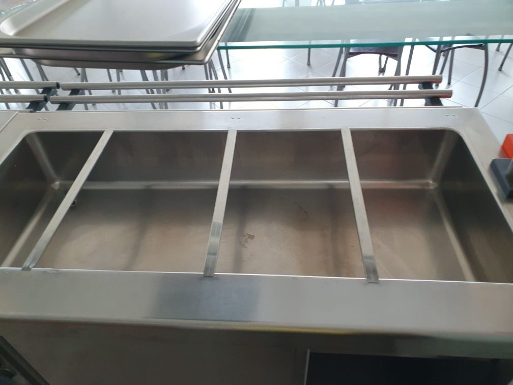 Vendo vitrine de buffet aquecida em inox como nova