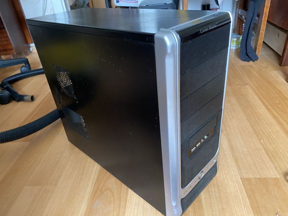 Корпус для компʼютера Cooler Master Elite 330