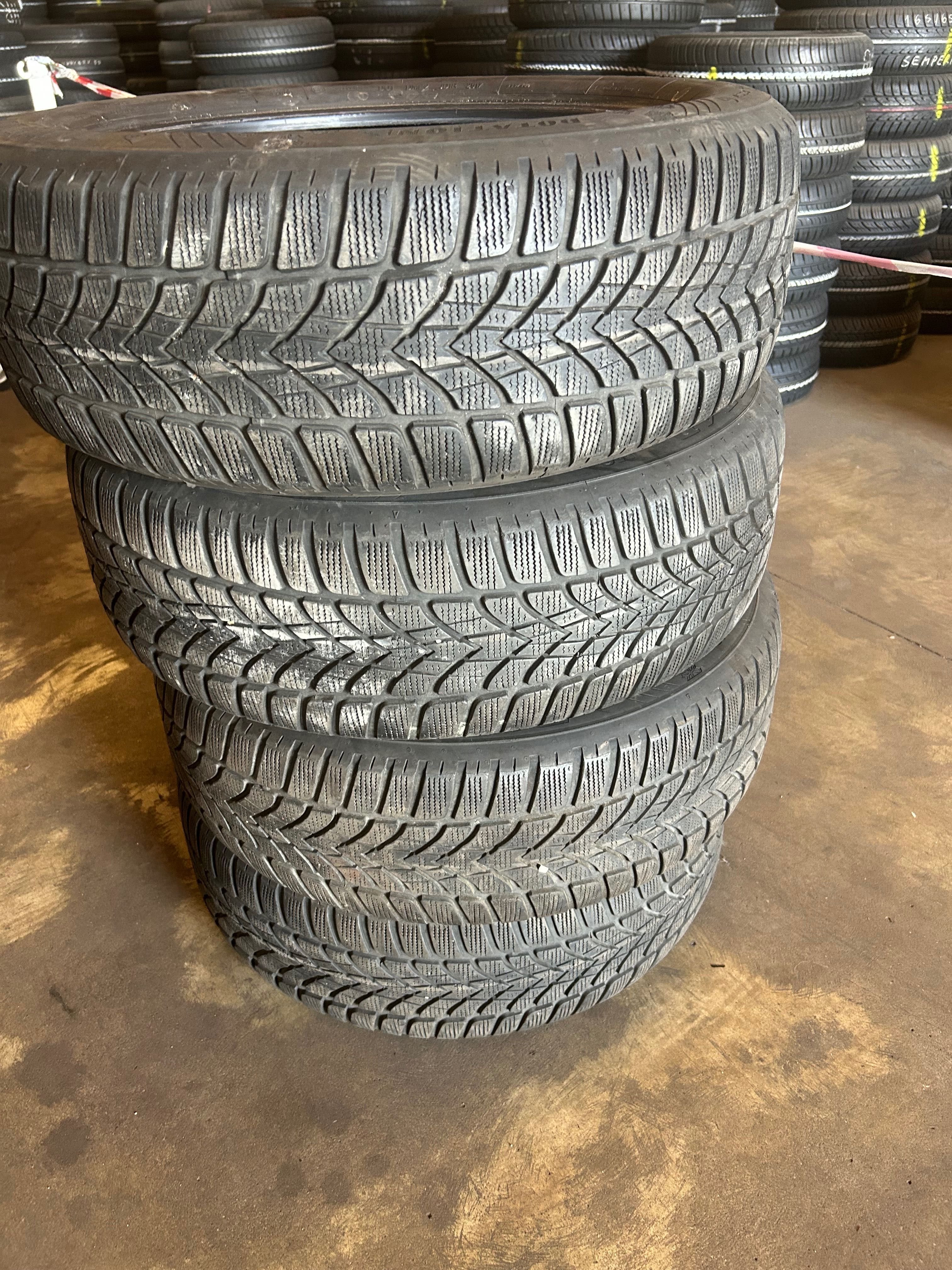 Pneus Dunlop 215/55 R18 5x112