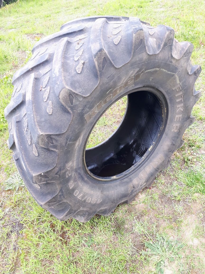 Ładna opona KLEBER FITKER 480/70 R - 24